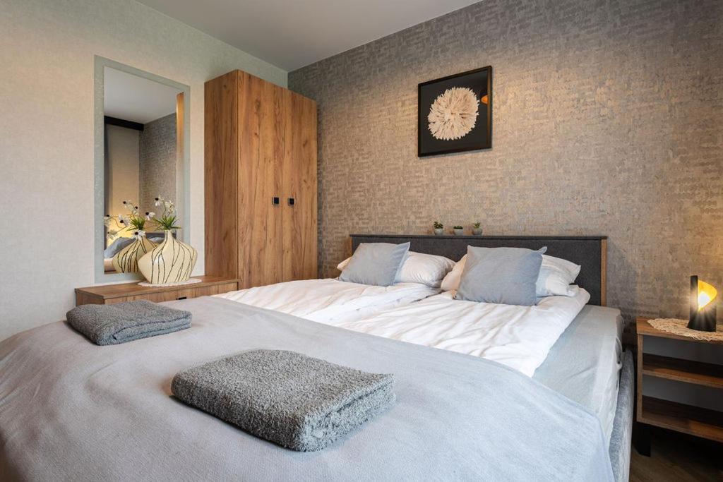 Apartamenty Ksiezycowe Spa - Tatra View - Golden Apartments Zakopane Dış mekan fotoğraf